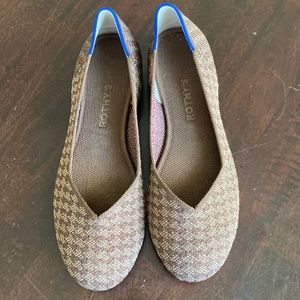 EUC Herringbone Rothys flats